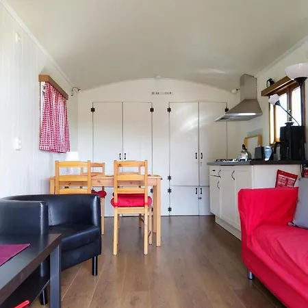 Landgut Voigtsmühle Pipowagen 1 Campingplatz