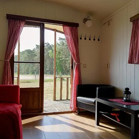 Campingplatz Landgut Voigtsmühle Pipowagen 1 *